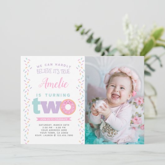 Donut 2e invitation à l'anniversaire avec photo (Debout devant)