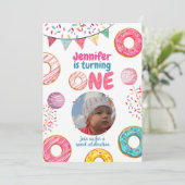 Donut Anniversaire Photo Invitation Sweet ONE (Debout devant)