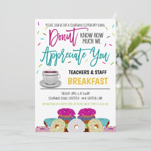 Donut Appreciation Invitation Kaart (Staand voorkant)