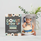 Donut Invitation Anniversaire Donut Grow Up Party (Debout devant)