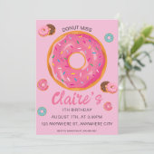 Donut Miss Anniversaire Fête Invitation (Debout devant)