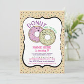 Donut Miss La Fête Anniversaire Invitation Doughnu (Debout devant)
