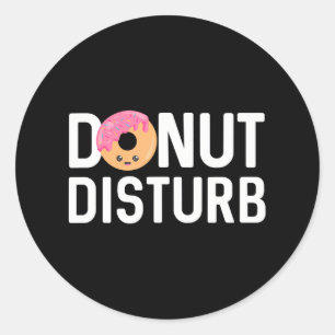 Donut pyjama grappige slaap woordspelingen niet st ronde sticker