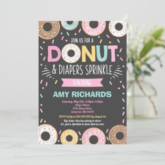 Donuts Et Diapeurs Bébé Sprinkle Invitation (Debout devant)