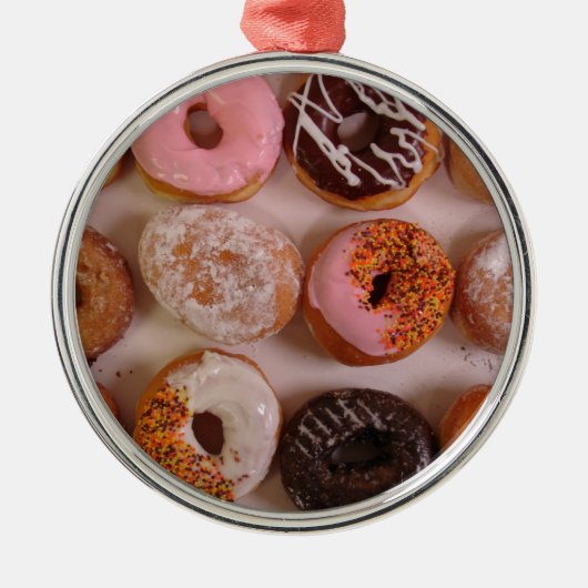 DONUTS! METALEN ORNAMENT (Voorkant)