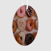 Donuts. Ornament (voorkant)