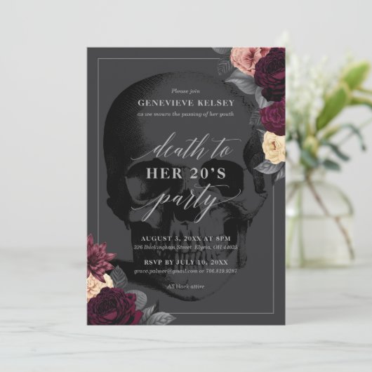 Dood aan je partijuitnodiging met bloemen kaart (Staand voorkant)