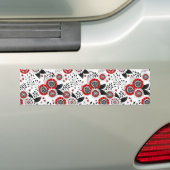 Doodle bloemen en bladeren in rood en zwart bumpersticker (Op auto)