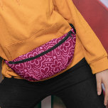 Doodle moderne Whimsical Rouge Rose Flower Heart<br><div class="desc">Doodle Patterm Fanny Pack moderne Whimsical Red Pink Flower est doté d'un motif de doodle de fleur et de coeur contemporain en rouge et rose. Fabuleux comme cadeau pour la famille et les amis pour l'anniversaire,  Noël,  les vacances et plus. Créé par Evco Studio www.zazzle.com/store/evcostudio</div>