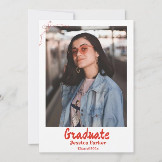 Doodle Style Hand getrokken Afstuderen Uitnodiging (Achterkant)