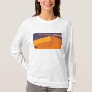 Doodvallei in Dawn. Californië T-shirt