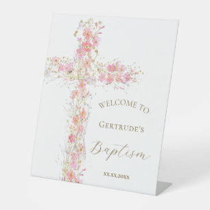 Doop roze bloemen kruis welkomstbord reclamebord met voetstuk