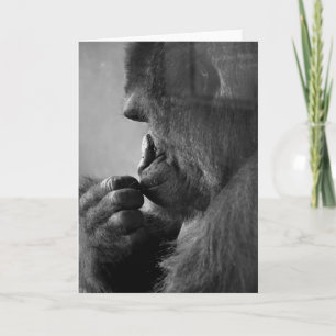 Door het glas diep in gedachten Foto blanco Kaart