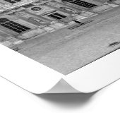 Door het raam Le Louvre Paris B en W Poster (Hoek)