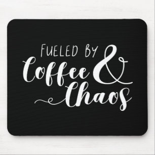 Door koffie en chaos gevoed muismat