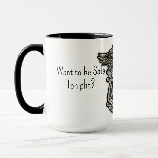 Dors avec une tasse de café de flic (Gauche)