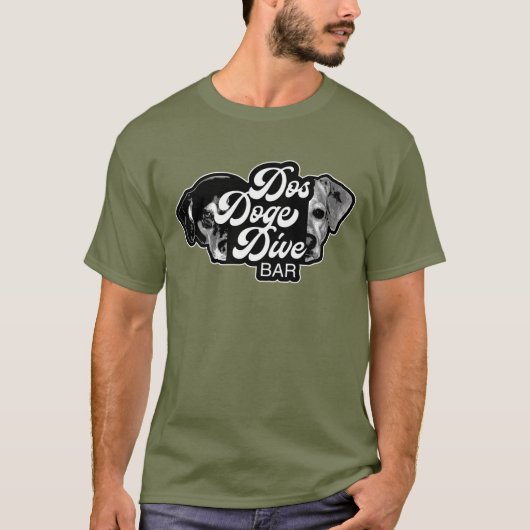 Dos Doge Dive Bar T-shirt (Voorkant)