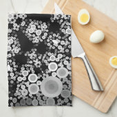 Dot Mandala Flower Grey and Black Theedoek (Quarter Fold)