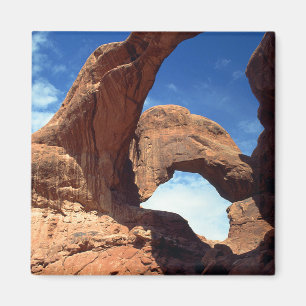 Double Arch Magnet
