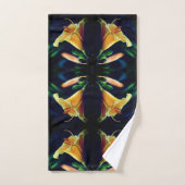 Douche d'art Abstraite à fleurs jaunes (Serviette à main)
