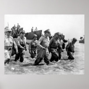 Douglas MacArthur landt op Leyte Philippine Island Poster