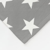 Dove Gray en Carolina Blue Stars Monogram Fleece Deken (Hoek)
