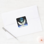 Dove of Peace over Planet Earth Vierkante Sticker (Envelop)