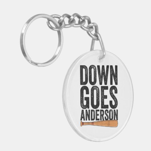 DOWN GOES ANDERSON GRAPPIG HONKBALGESCHENK ANDERSO SLEUTELHANGER (Voorkant Links)