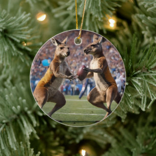 "Down Under Action: Kangoeroes spelen Australische Keramisch Ornament