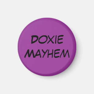 Doxie Mayhem Magneet