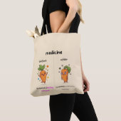  ​Dr. Carrot Before & After Medicine - tote bag  (De près)