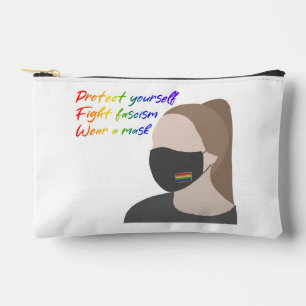 Draag een regenboogmasker etui