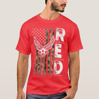 Draag rood op de militaire veteraan van vrijdag st t-shirt