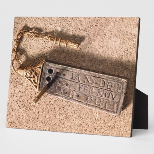 Draagbare zonnewijzer, zilver en goud, 10e eeuw (d fotoplaat (Zijkant)