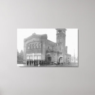 Draagland, OF Uitzicht en toren voor brandweerpost Canvas Afdruk