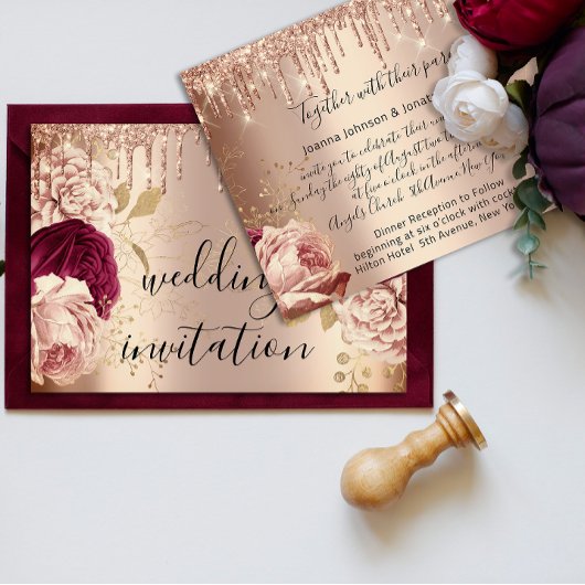 Draagt Roos Gold Rozen op Marsala Wedding Kaart