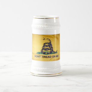 Draai me niet tegen de Tea Party Flag Beer Stein Bierpul