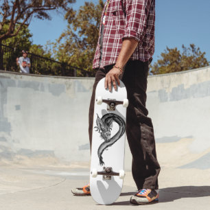 Draak in Tattoo stijl Skateboard