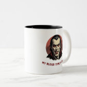 Dracula "Mon groupe sanguin est le café" Mug drôle (Devant droit)