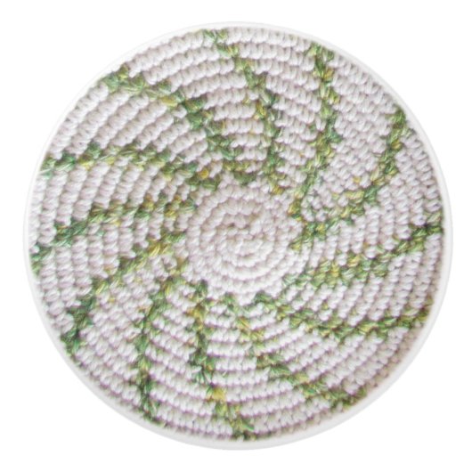 Dragerpullen - Groene spiraal op wit Keramische Knop (Voorkant)