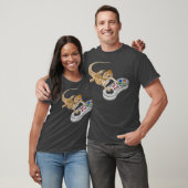 Dragon die videospelretielen afspeelt t-shirt (Unisex)