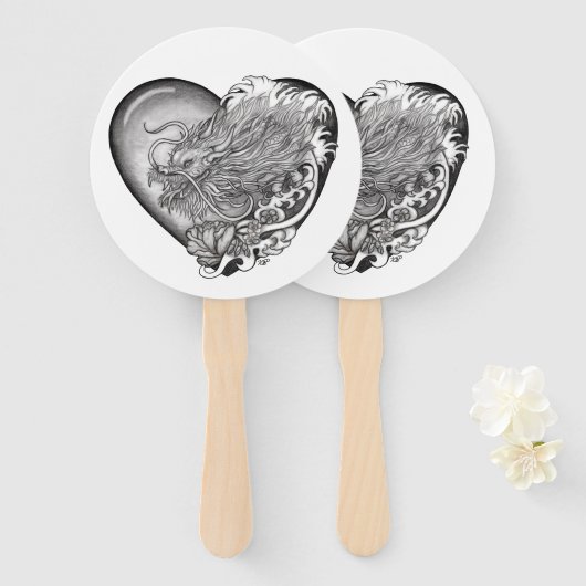 Dragon Heart Handwaaier (Voorkant en achterkant)
