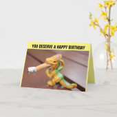 DRAGON MET CIGARETTE MAAR BIRTHDAAGKAARTEN KAART (Gele Bloem)