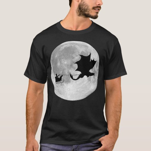 Dragon Pulls Sleigh For Santa In The Night T-shirt (Voorkant)