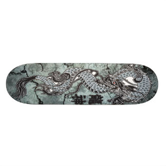 Dragon Skateboard