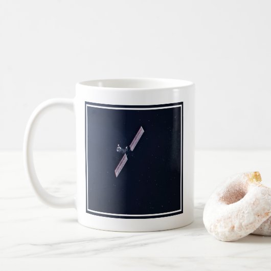 Dragon XL ruimtevaartuig nadert een maan gateway. Koffiemok (Met donut)