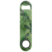 Dragonflies à ailes violettes