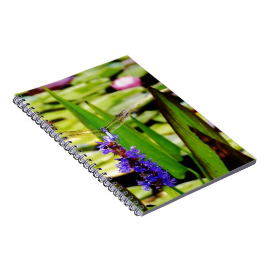 Dragonfly lotus en paarse bloem notitieboek (Rechterzijde)