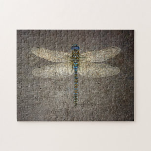 Dragonfly on Grey Stone Backround Legpuzzel
