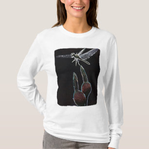 Dragonfly op de langwerpige randen t-shirt